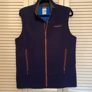 Men’s Patagonia Vest.